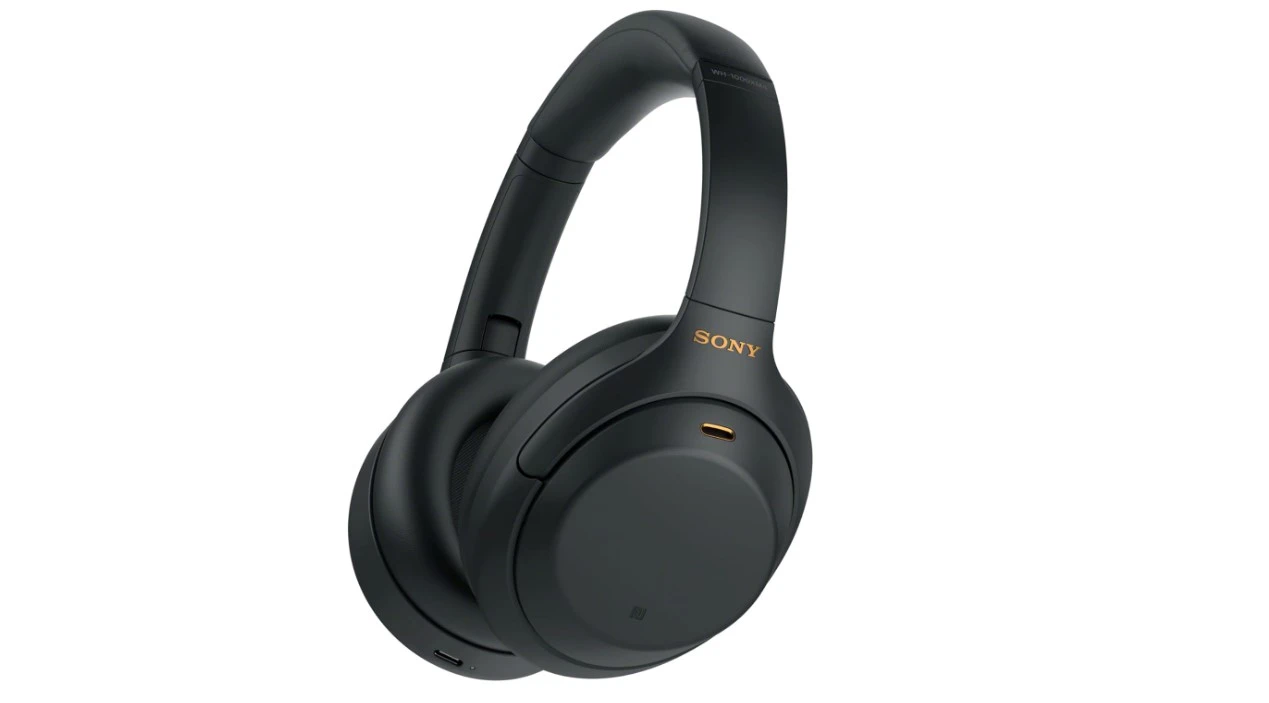 sony wh-1000xm4 review, sony wh-1000xm4 2026, sony xm4 review, best noise canceling headphones 2026, sony wh-1000xm4 vs wh-1000xm5, sony xm4 vs bose qc ultra, sony wh-1000xm4 price, over-ear active noise cancellation, sony qn1 processor, ldac high-res audio, bluetooth multipoint headphones, best travel headphones folding, sony wh-1000xm4 battery life, comfortable wireless headphones, premium anc value headphones